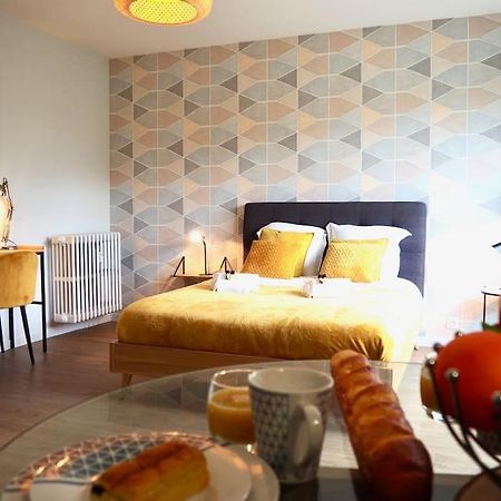 Apartament Pluton - Sils Caen Zewnętrze zdjęcie